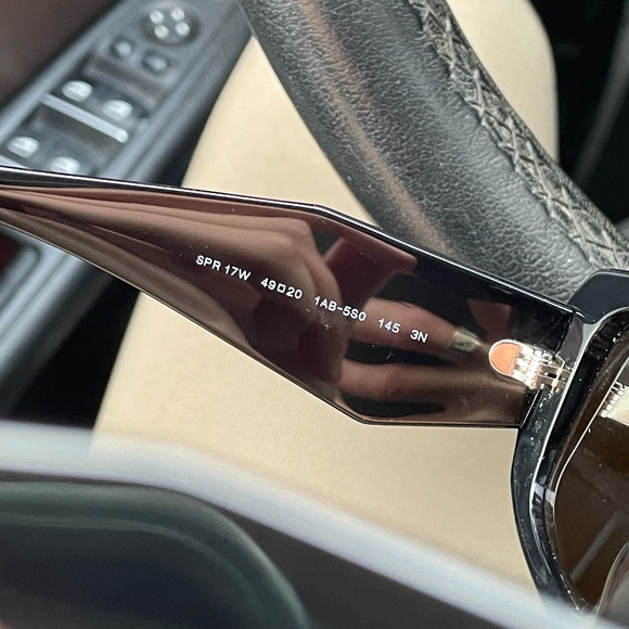 Prada Sunglasses - Picture 4 of 8